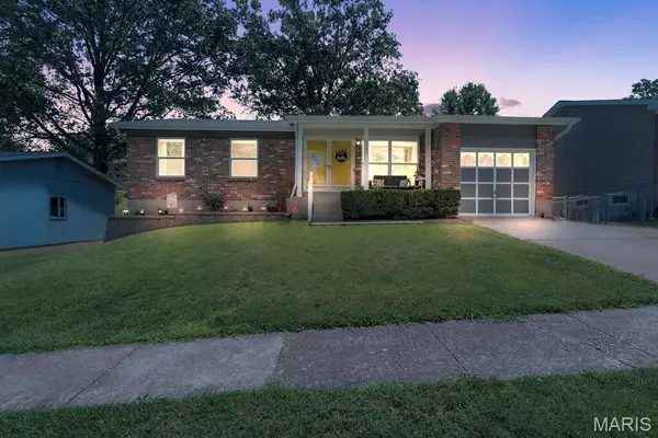 4322 Martyridge Drive, Mehlville, MO 63129