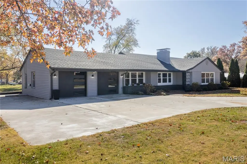 11862 E Concord Road, Saint Louis, MO 63128 - #1