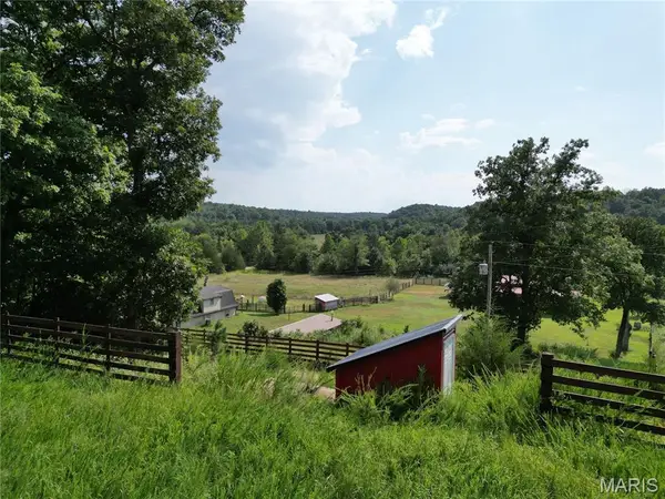 1972 County Road 726, Centerville, MO 63633