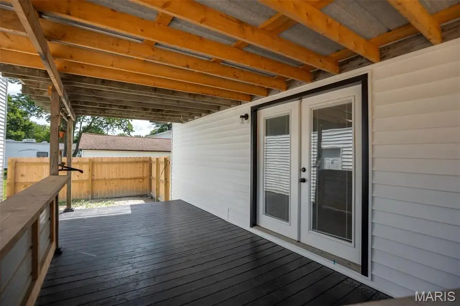 209 Charles Street, Gillespie, IL 62033 - Image #3