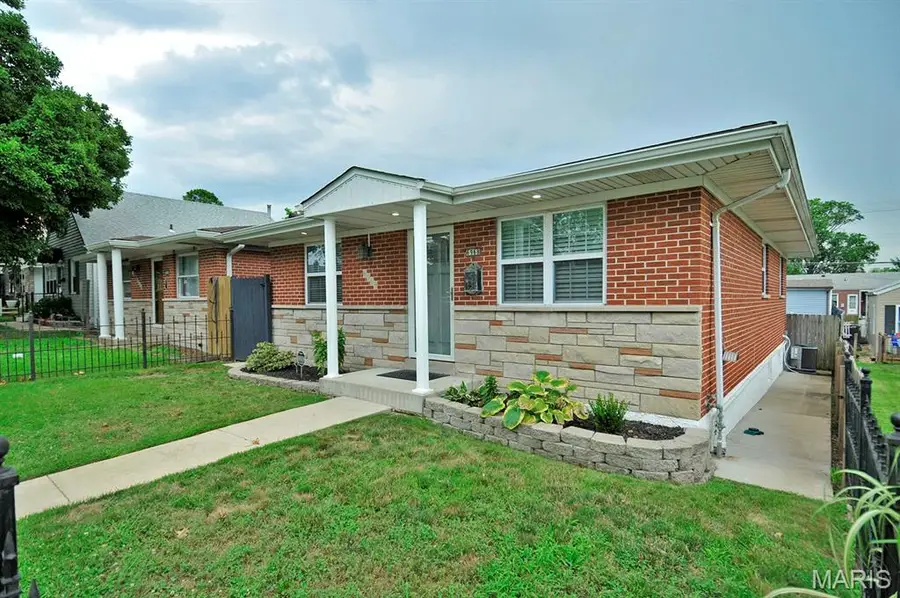 6968 Lansdowne Avenue, Saint Louis, MO 63109 - Image #2