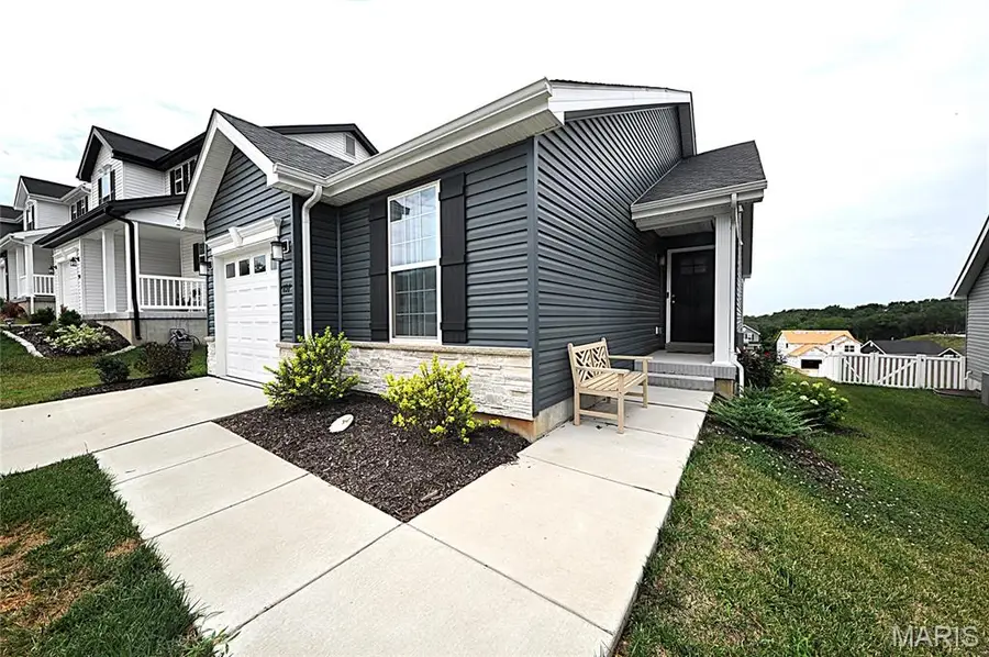 897 Black Bear Drive, House Springs, MO 63051 - Image #2