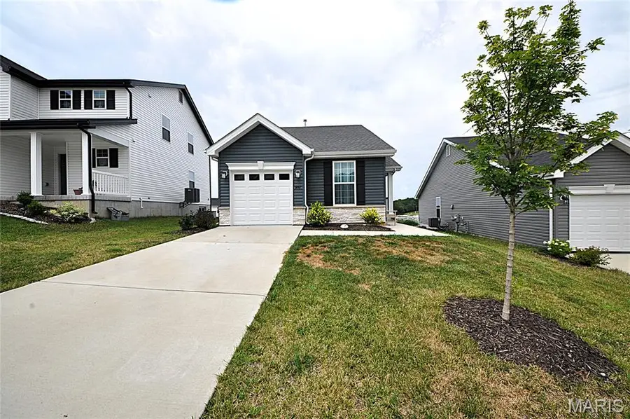 897 Black Bear Drive, House Springs, MO 63051 - Image #3