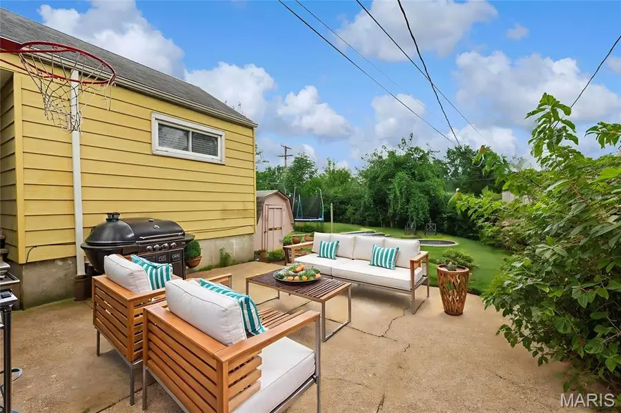 6815 Parkwood Place, Saint Louis, MO 63116 - Image #3