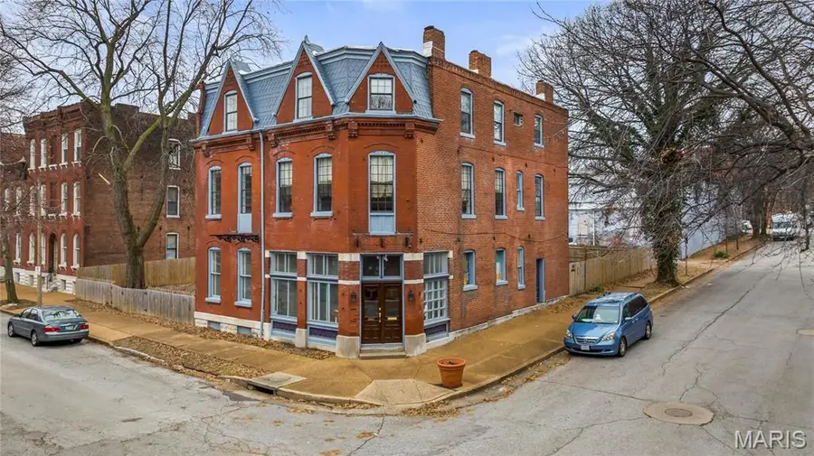 2401 S 11th, Saint Louis, MO 63104 - Image #2