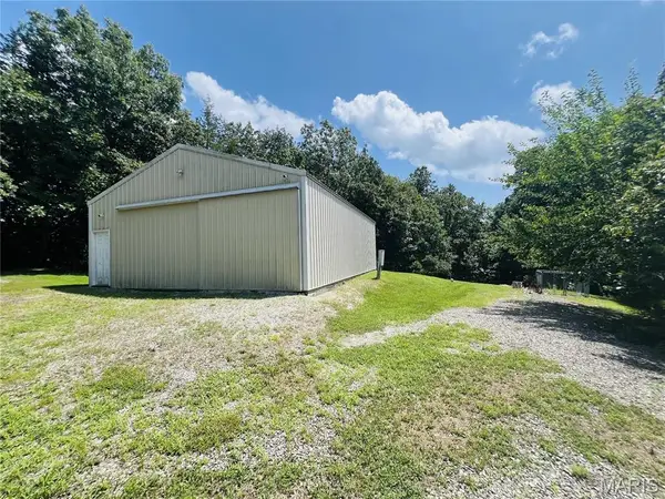 22733 Lick Creek Estates, Perry, MO 63462