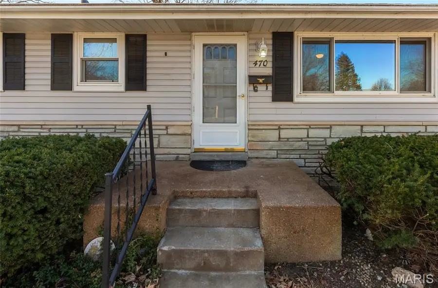 470 Hundley Drive, Florissant, MO 63031 - Image #2