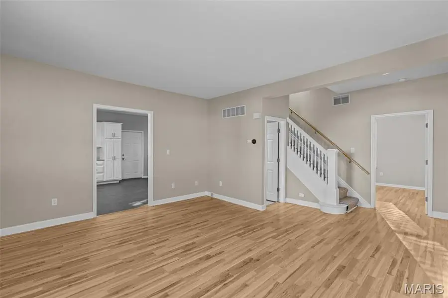 2438 Creve Coeur Mill Road, Maryland Heights, MO 63043 - Image #3