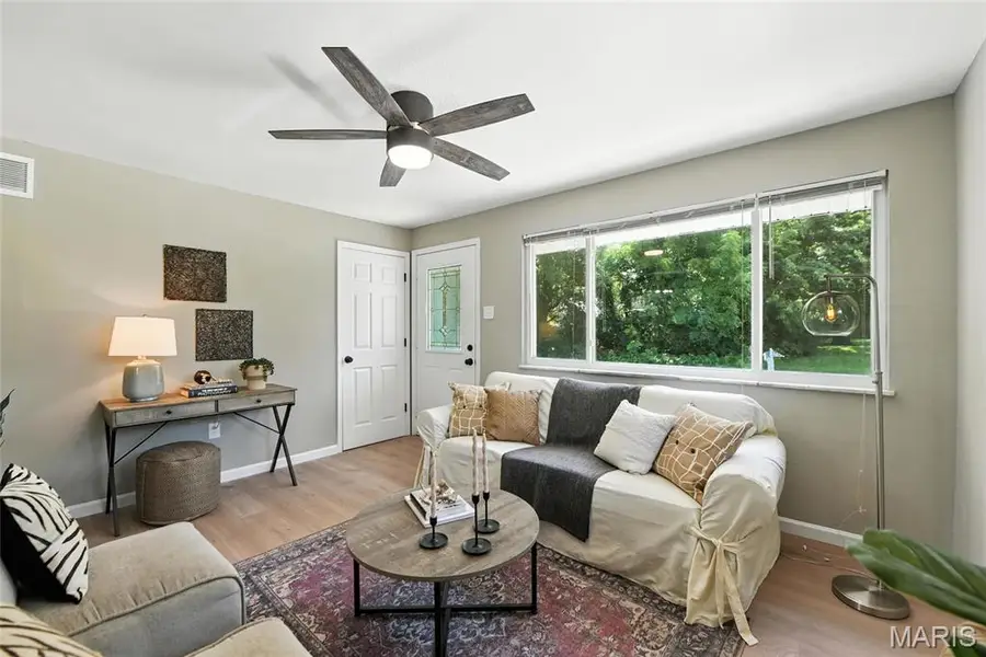 1113 Walker Avenue, Saint Louis, MO 63138 - Image #3