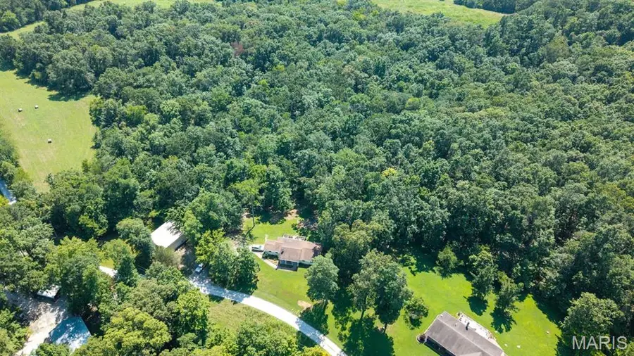 292 Quail Trail, Perryville, MO 63775 - Image #2