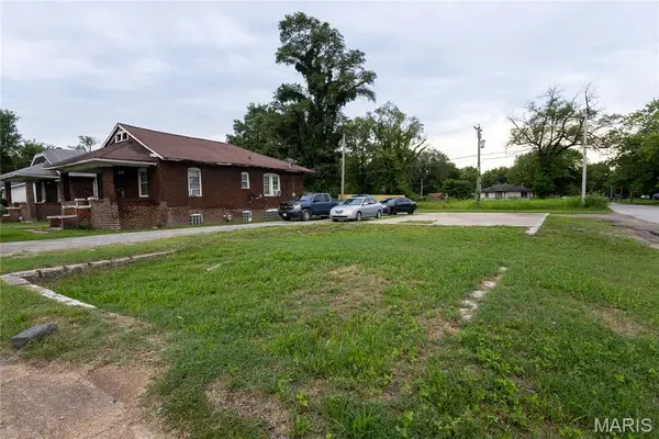 4800 Caseyville Avenue, Washington Park, IL 62204