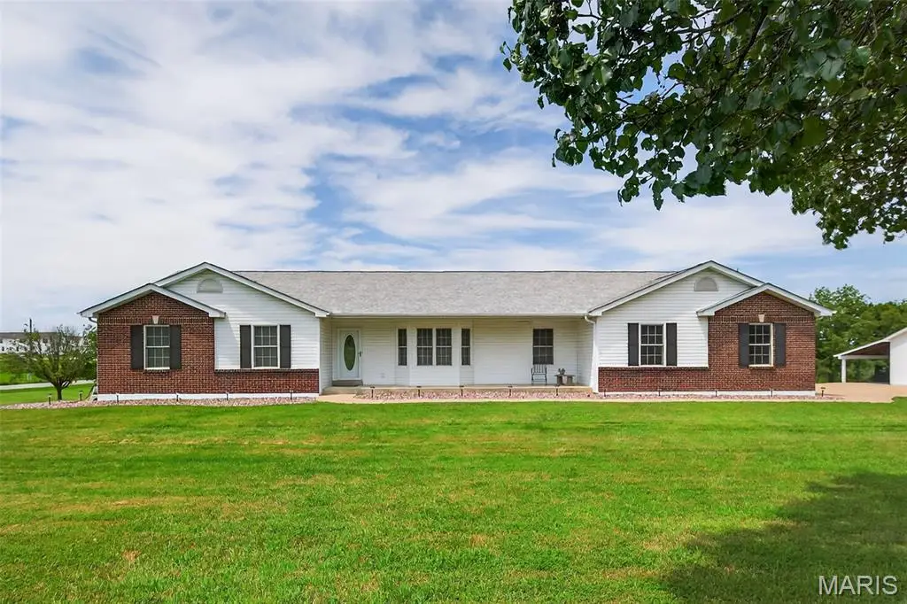 301 King Richard Drive, Moscow Mills, MO 63362 - Image #1