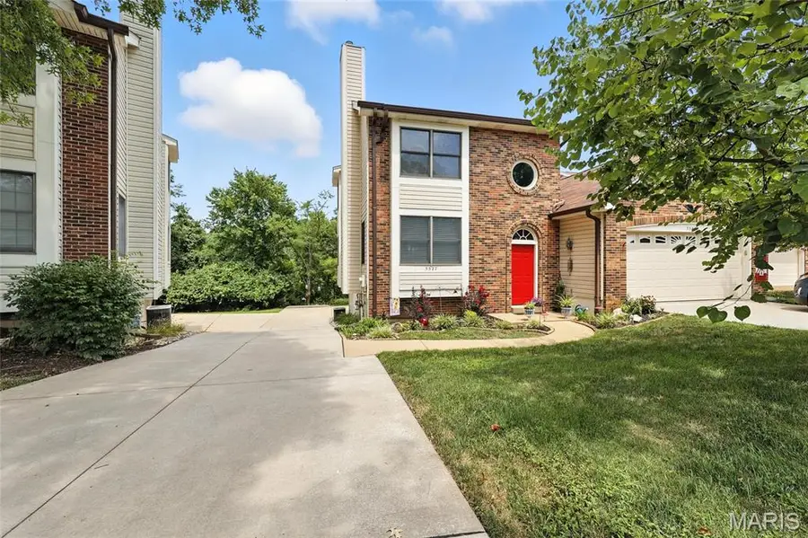 5527 Pierre Court, Saint Louis, MO 63128 - Image #3
