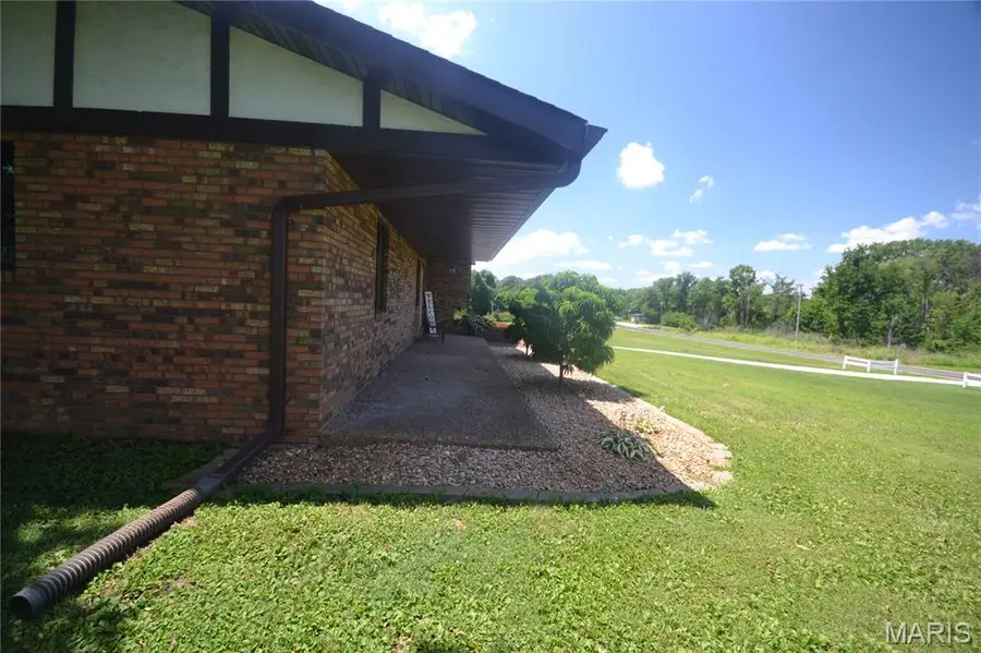 2606 Imbs Station Rd Road, Millstadt, IL 62260 - Image #3