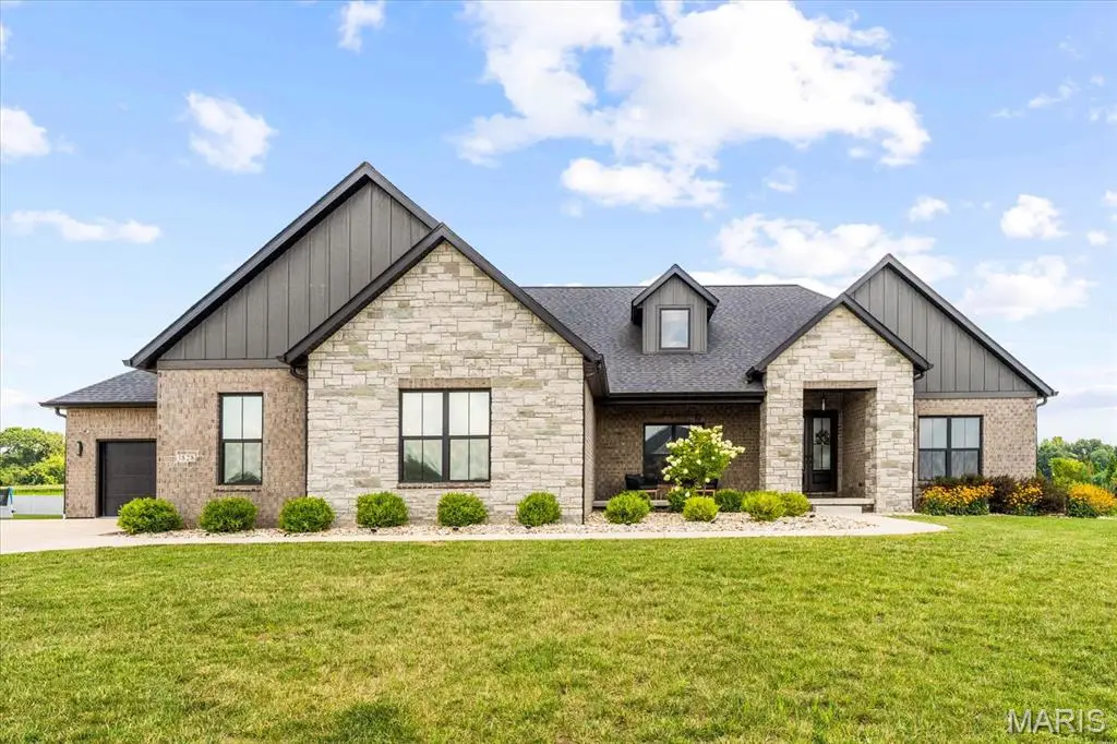 3828 Tanzanite Trail, Edwardsville, IL 62025 - Image #1