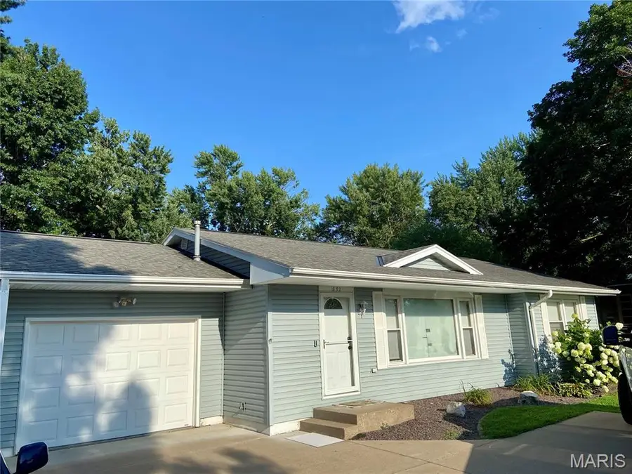 1632 N 24th Street, Quincy, IL 62301 - Image #2