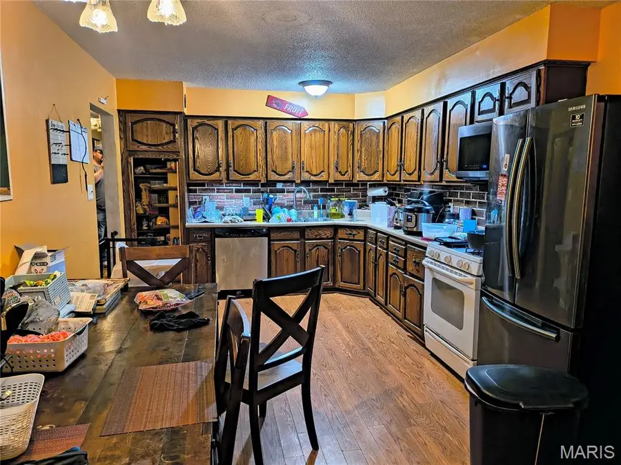 15 Fontainebleau Drive, Granite City, IL 62040 - Image #3