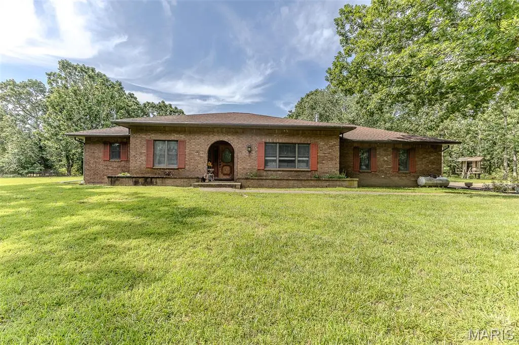 30672 Highway Bb, Lebanon, MO 65536 - Image #1