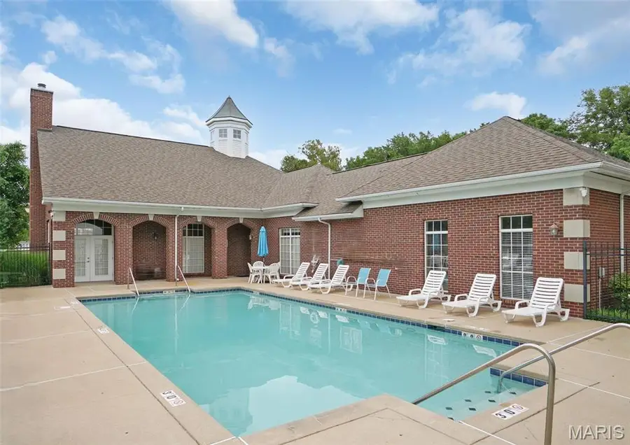 39 Kassebaum Lane #305, Saint Louis, MO 63129 - #3