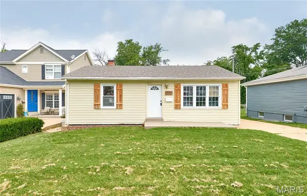 11913 Lillian Avenue, St Louis, MO 63131