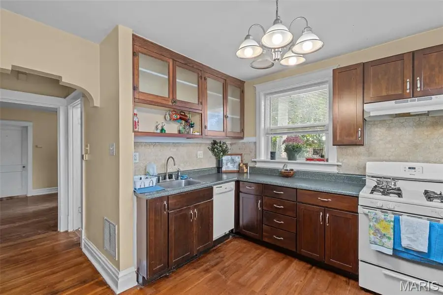 2116 Geyer Avenue, Saint Louis, MO 63104 - Image #2