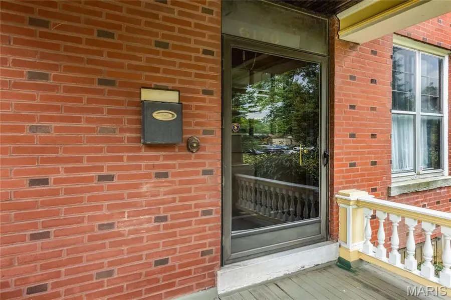 6170 Mcpherson Avenue, Saint Louis, MO 63112 - Image #3