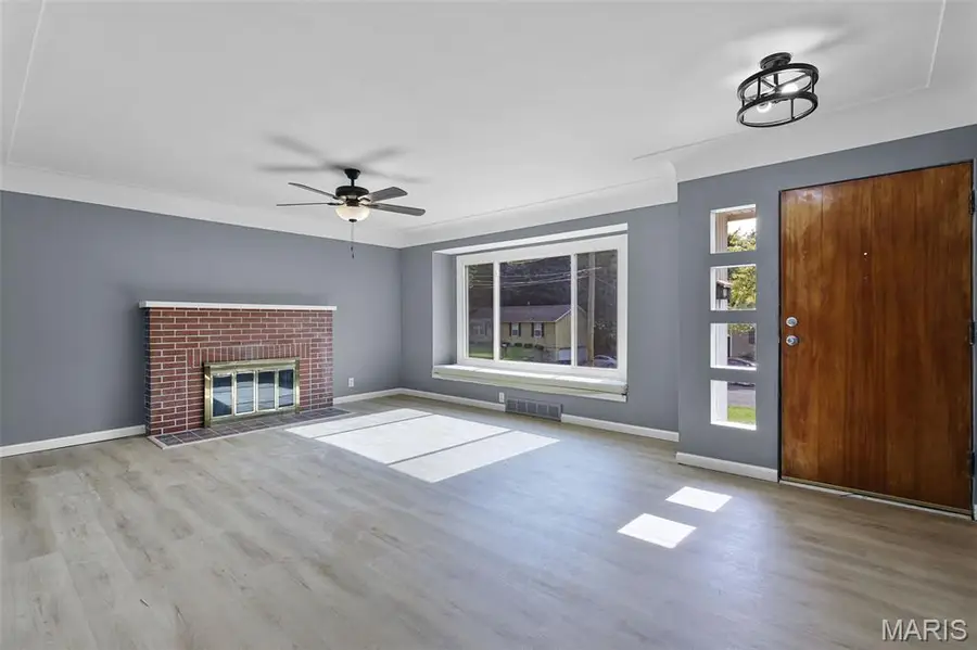 151 Helen Place, Collinsville, IL 62234 - Image #3