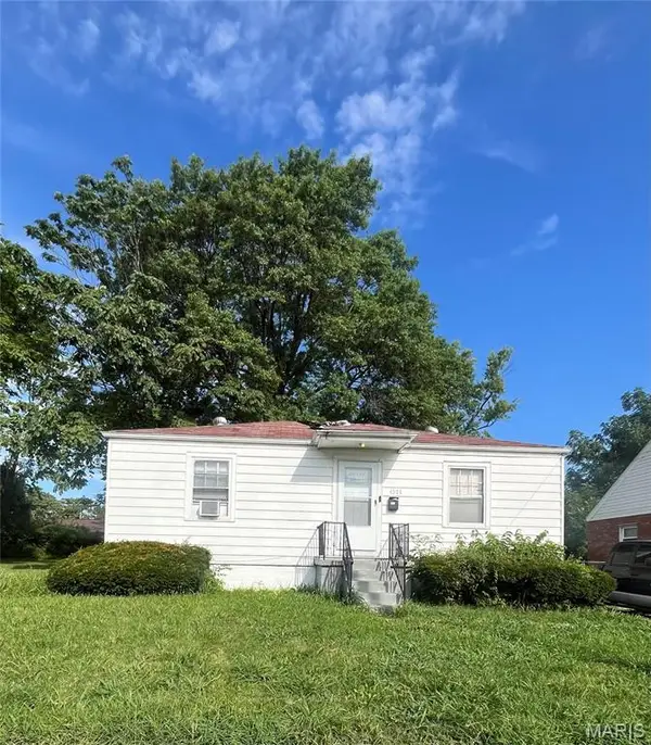 4533 Rosewood Avenue, St Louis, MO 63120