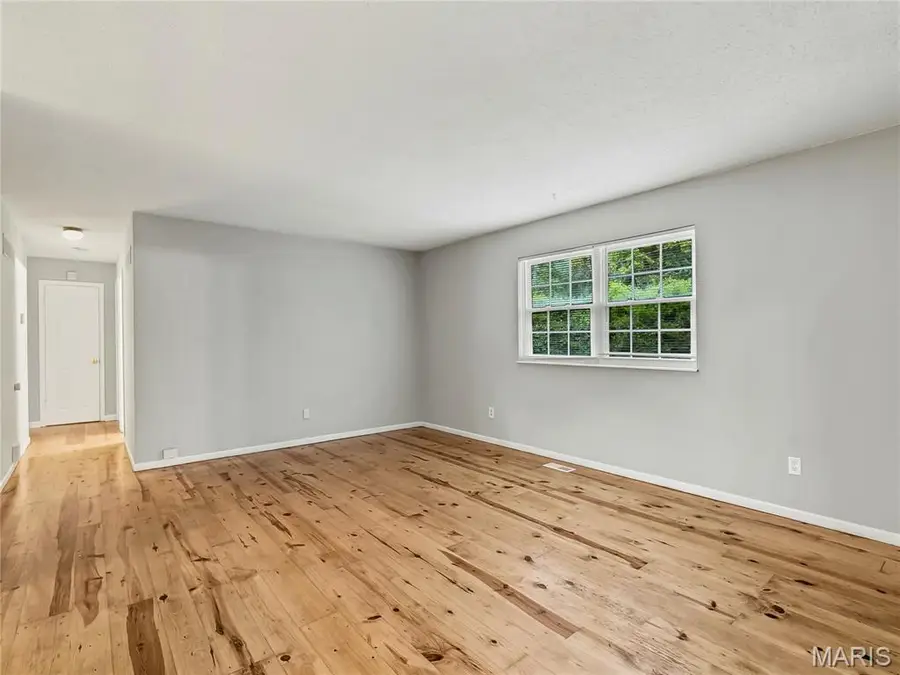 4950 Patricia Ridge Drive, Black Jack, MO 63033 - Image #3