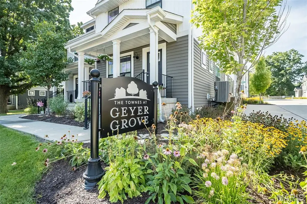 1053 Geyer Grove #9, Kirkwood, MO 63122 - Image #1