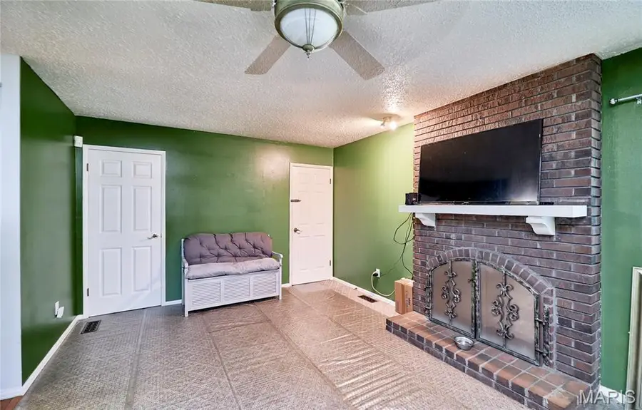 1628 Clock Tower Drive, Saint Louis, MO 63138 - Image #3