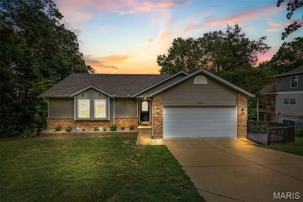 1029 S Lakeview Drive, De Soto, MO 63020