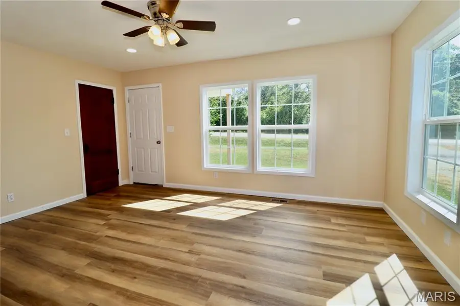 1250 N Jefferson Avenue, Lebanon, MO 65536 - Image #3