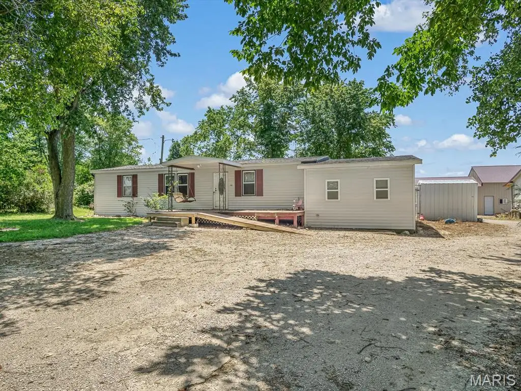 8816 State Route 154, Baldwin, IL 62217 - Image #1