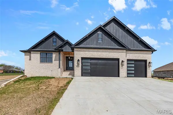 1614 Warren Lake Drive, Jackson, MO 63755