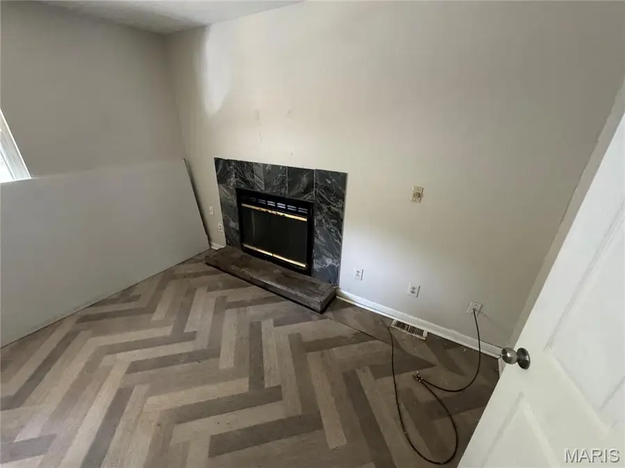 7804 Utica Drive, Hanley Hills, MO 63133 - #3