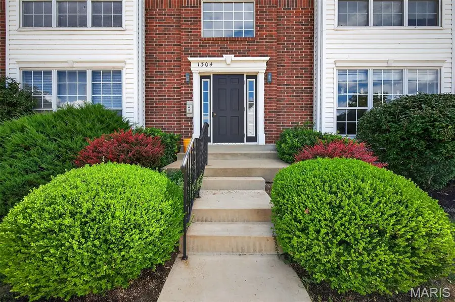 1304 Crossings Court #C, Queeny, MO 63021 - Image #3