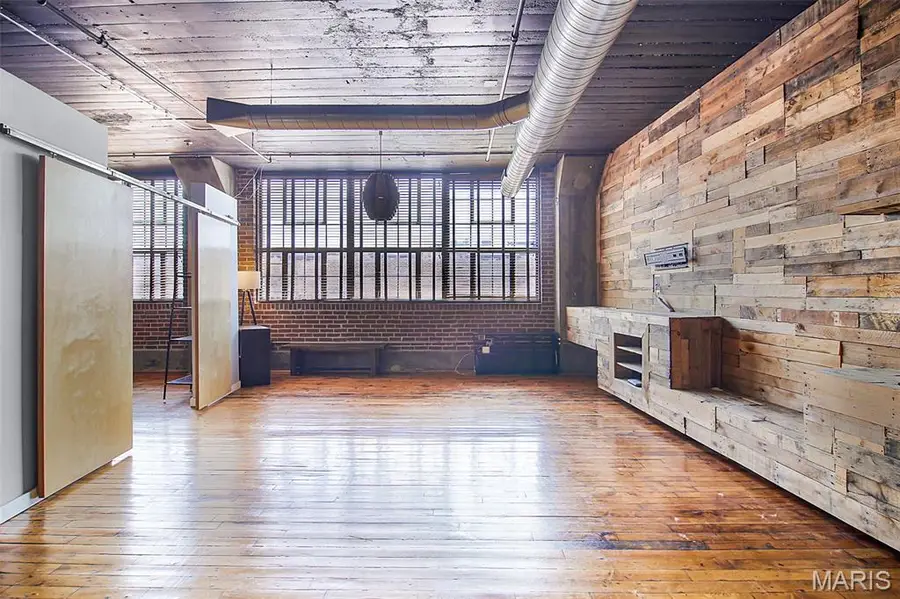 2020 Washington Avenue #306, Saint Louis, MO 63103 - Image #2