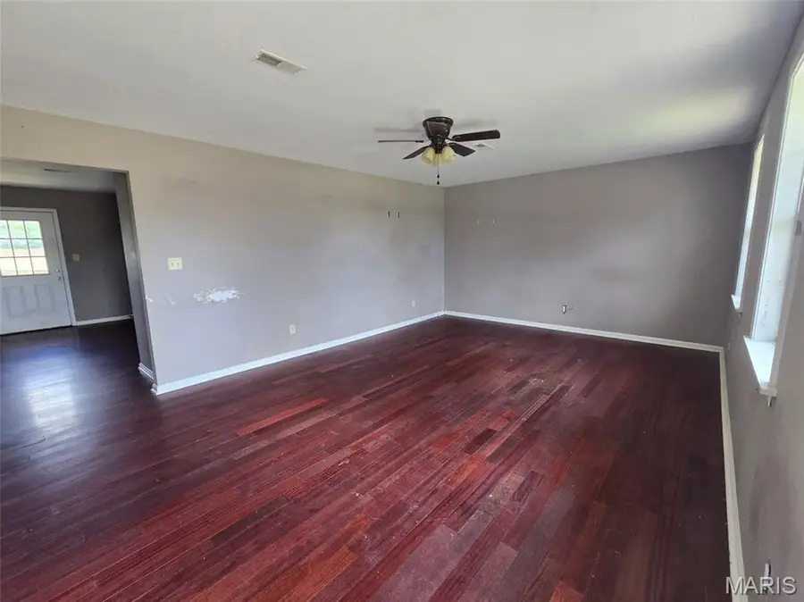 81 Sandy Lane, Benton, MO 63736 - Image #2