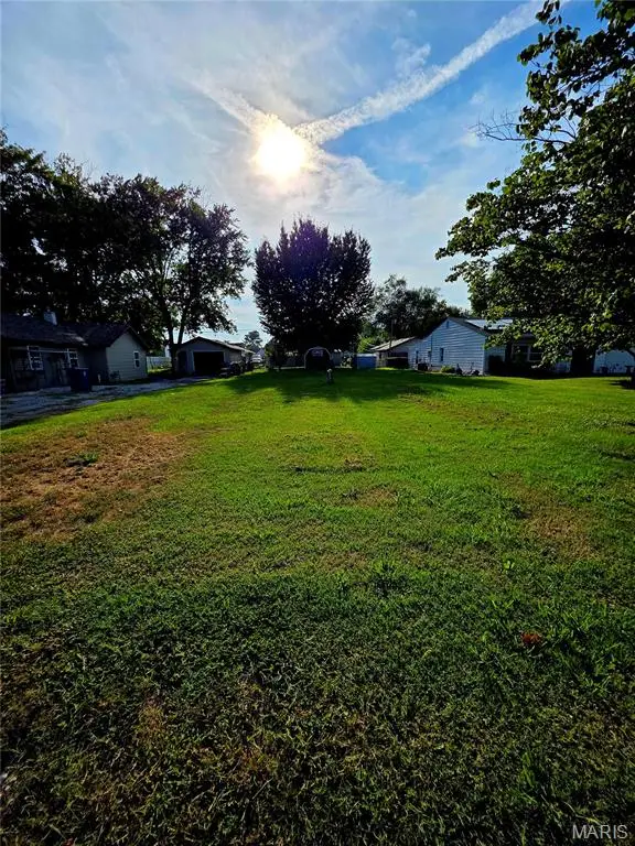 562 Shellview Street, Bethalto, IL 62010 - Image #2