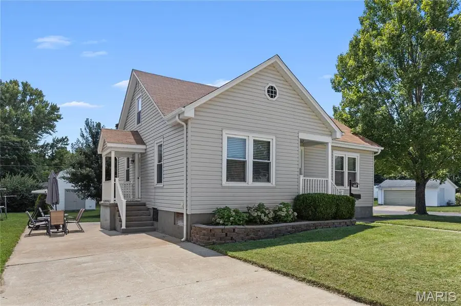 308 W W 8th Street Street, Washington, MO 63090 - Image #2