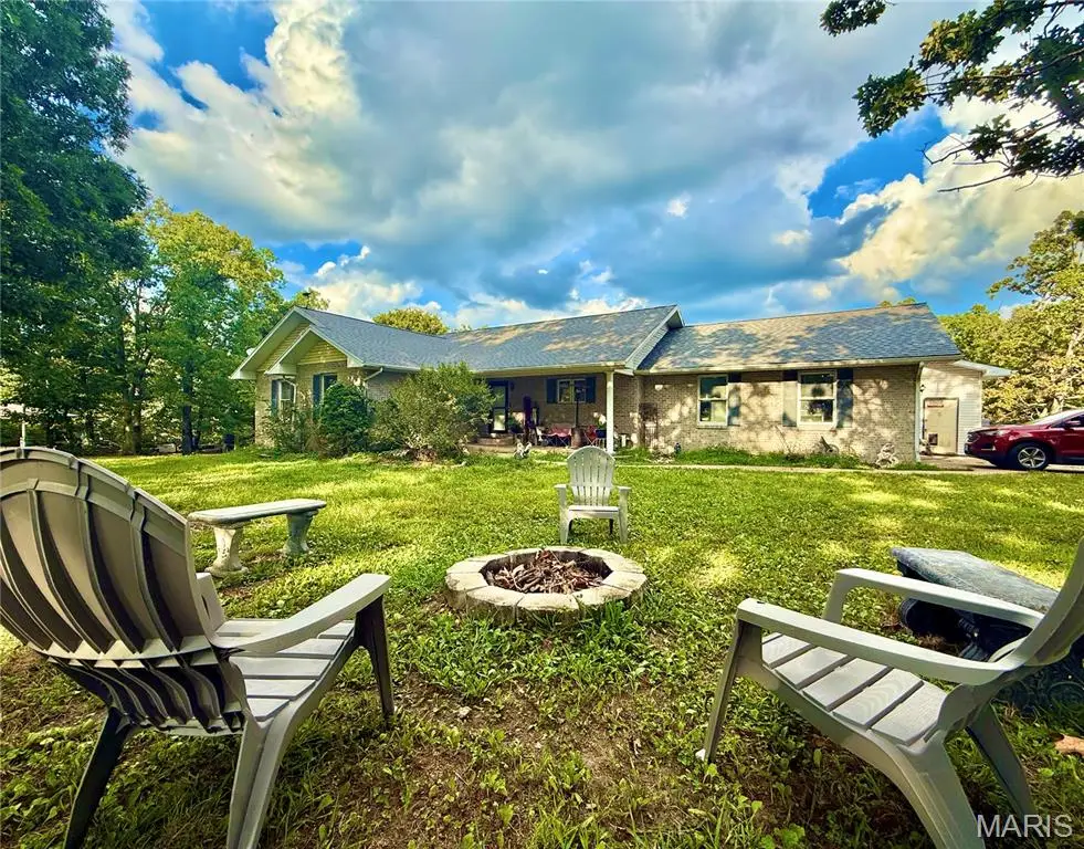 13306 Canuck Lane, Dixon, MO 65459 - Image #1