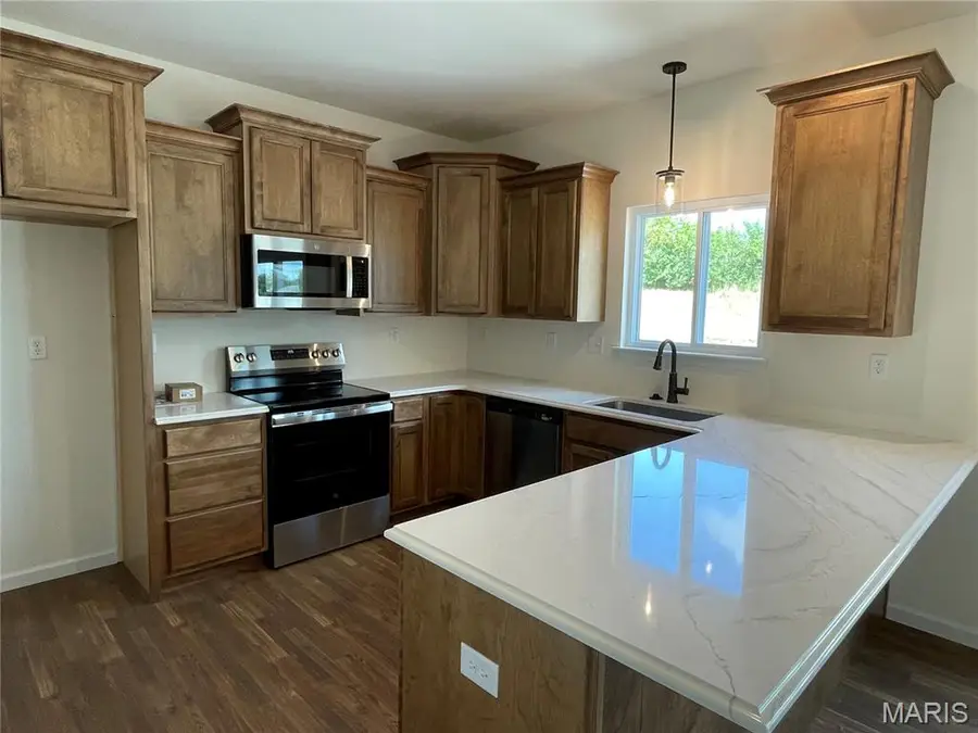 616 Schapers Court, Moscow Mills, MO 63362 - Image #2