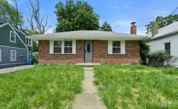 4513 Rosewood Avenue, St Louis, MO 63120