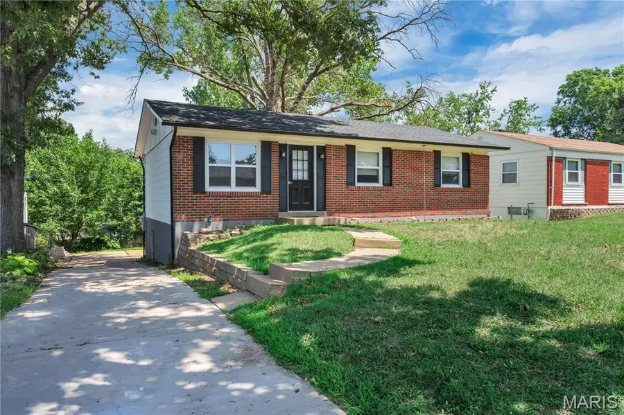 139 E Marseille Drive, Mehlville, MO 63129 - Image #3