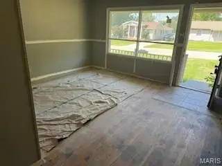 9738 Scottdale Drive, Saint Louis, MO 63136 - Image #2