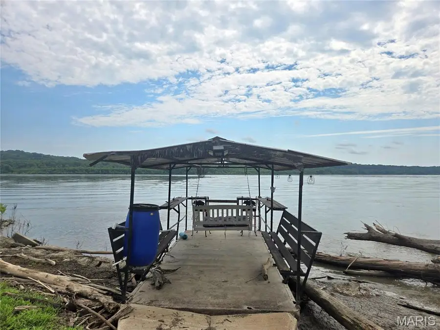 161 Old River Road, Hurricane, MO 63343 - Image #2