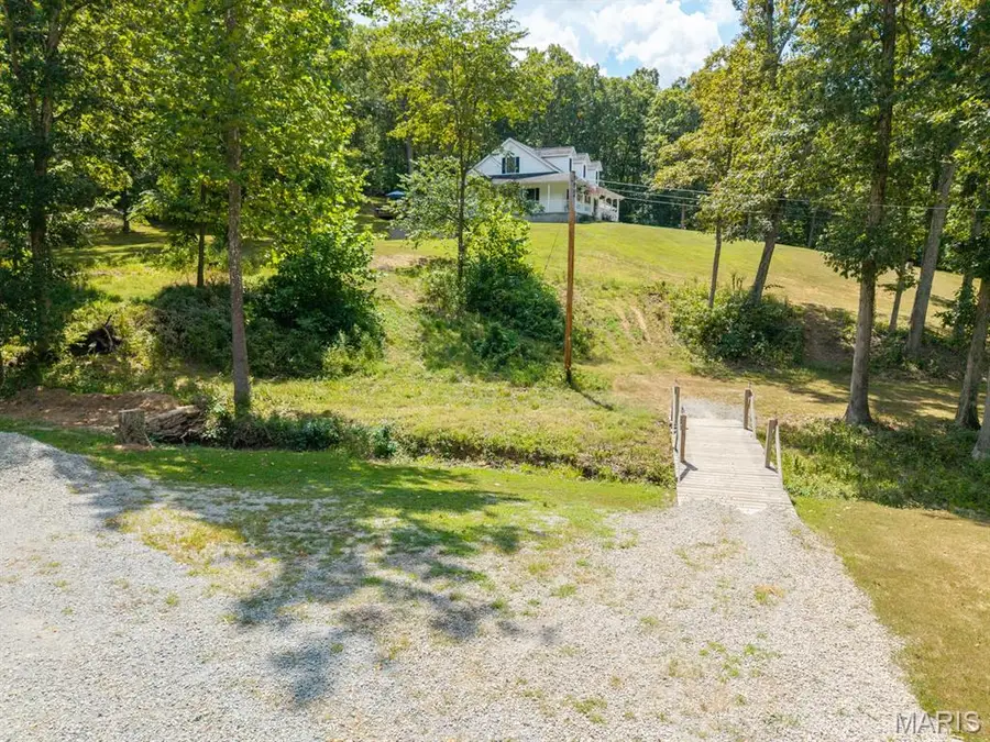 960 Ridge Top Drive, Farmington, MO 63640 - Image #3