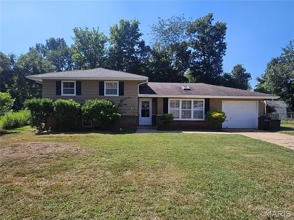 123 Hull Drive, Waynesville, MO 65583
