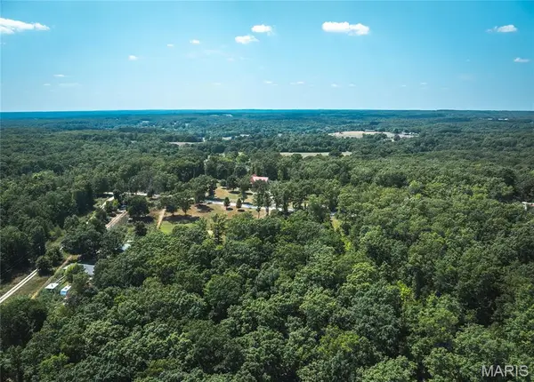 662 Nixon School Road, Leasburg, MO 65535